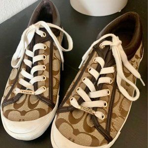 Coach: Francesca Lace Up Sneakers
